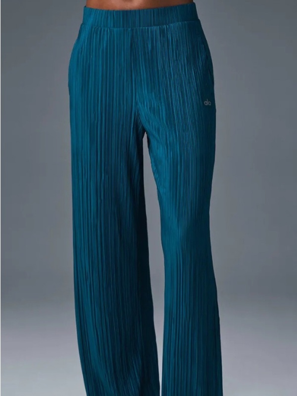 ALO Yoga High-Waist Micro Plisse Straight Leg Blue Pant Size Small